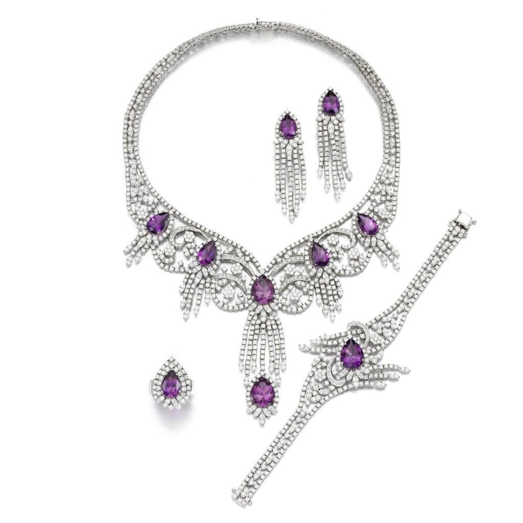 Amethyst Royale Grand Set