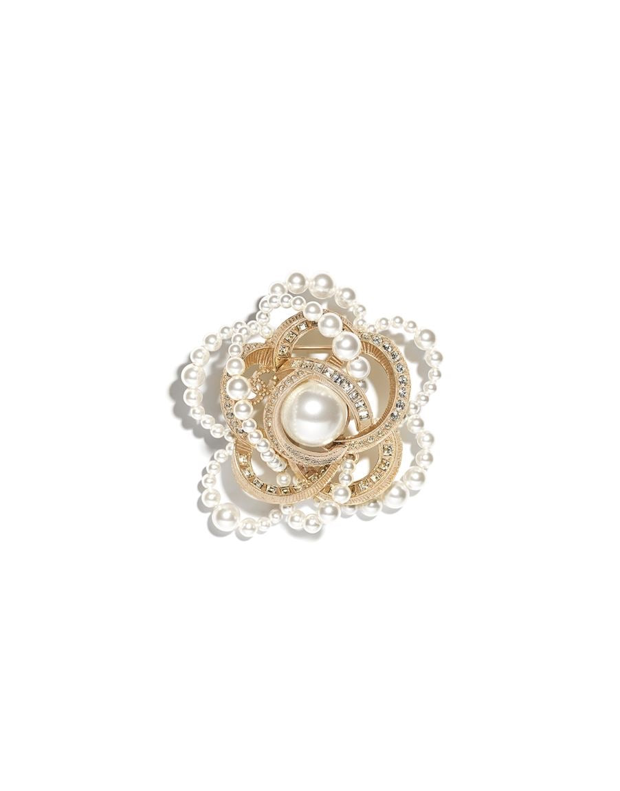 Swirl Pearl Floral Brooch