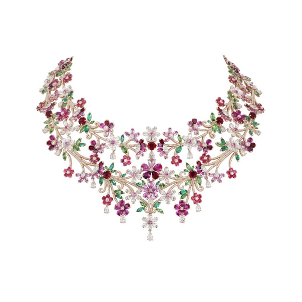 BlossomWeave Necklace