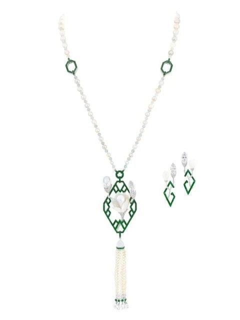 Emerald Blossom Pearl Set